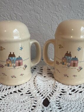 Heartland Salt and Pepper Shakers